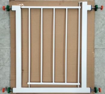 Tấm chắn cửa an toàn cho bé