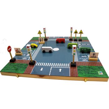 Sa bàn giao thông mầm non